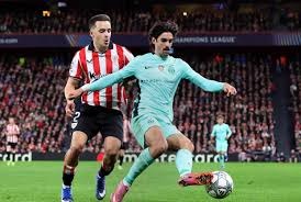 这规则出来伦纳德球迷乐了，以前一个个光喷伦纳德，现在但凡伤严重点不够65场啥也不用参评了，下来都坐同一桌儿[xiaoku／]。